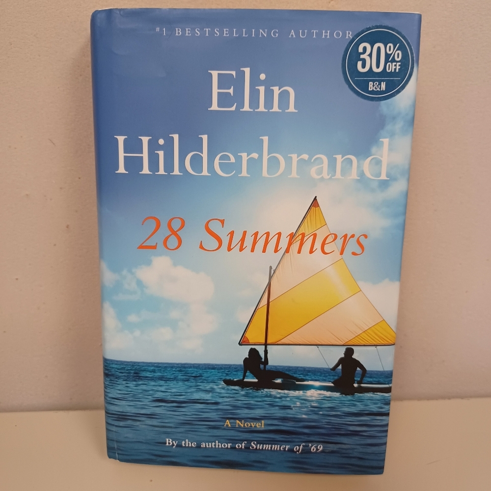 Book - 28 Summers hardcover - Hildebrand